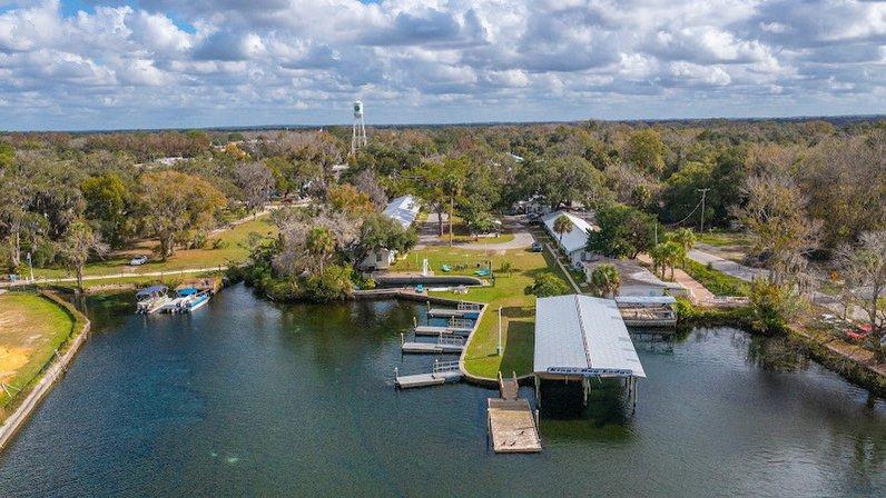 King’s Bay Lodge
