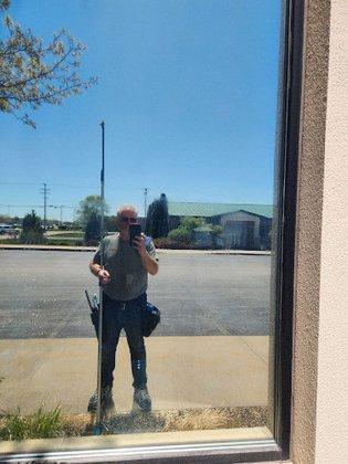 Rons window cleaning. 40 plus years experience.
