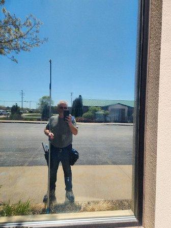 Rons window cleaning. 40 plus years experience.