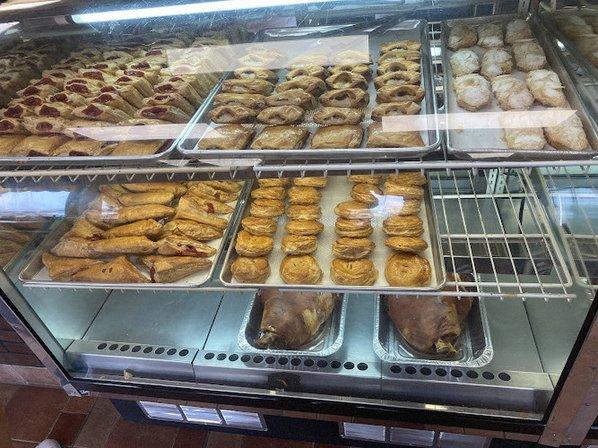 Casa Rojas Cuban Bakery