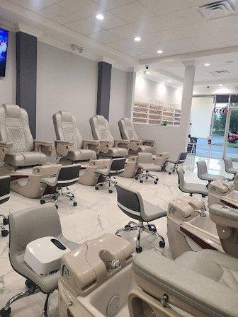 Get Nails & Spa