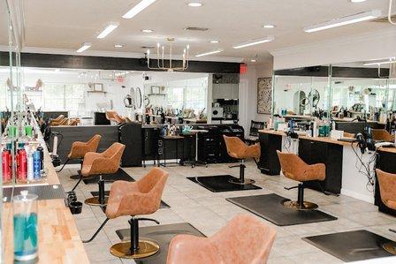Topper's Salon & Spa