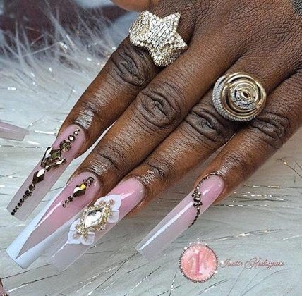UNIIK DESIGNZ at THE BEAUTY LOUNGE OF TRINITY