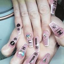 Friendly Nails And Spa