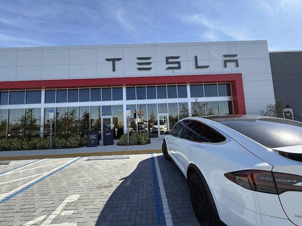 Tesla Kissimmee