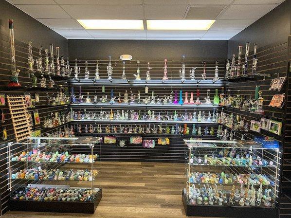 Wow Smoke Shop
