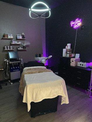 Glow Barber and Beauty Bar