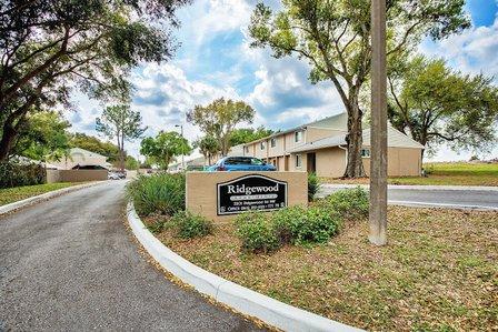 Ridgewood Apartments