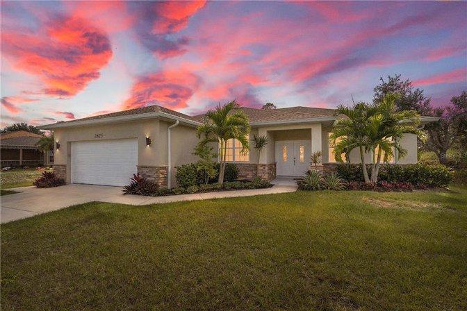 Renata Kotowicz with Coldwell Banker Sunstar Realty
