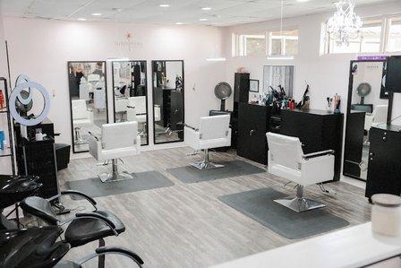 Three Palms Salon & Spa