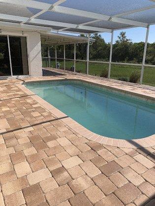 Premium Pool and SPA - Pavers