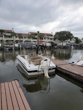 Pirates Cove Marina and Boat Club