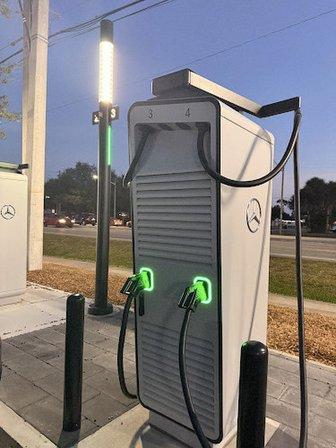 Mercedes-Benz Charging Station