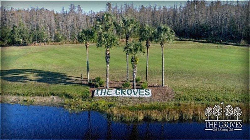 The Groves Golf and Country Club