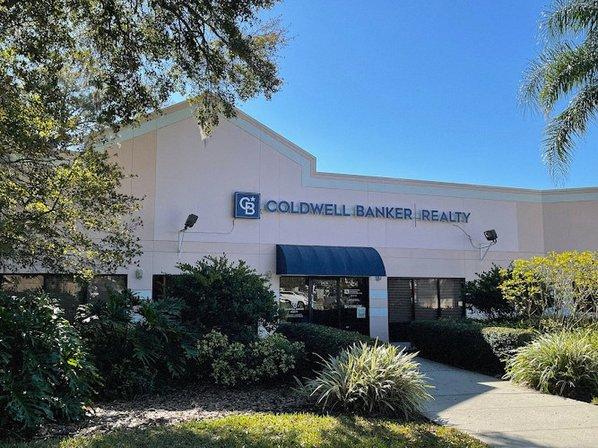 Julia Horton Realtor Coldwell Banker Realty