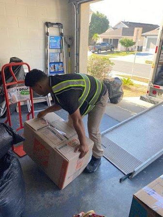 Green Men Moving & Services
