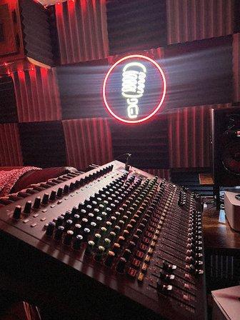 TracBuilderz Mobile Studio