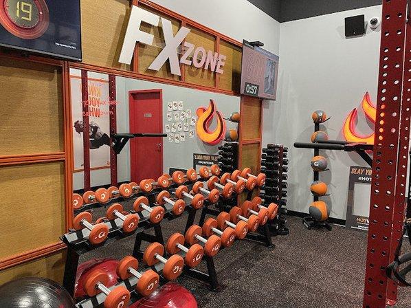 HOTWORX - University Park, FL - UTC