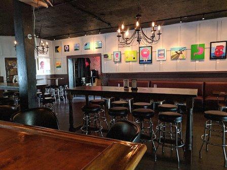 Growler's Pub