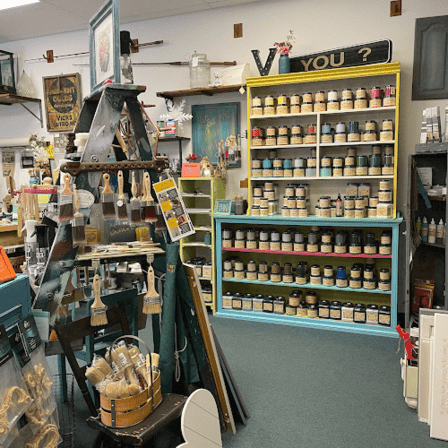 Vintage Finders Warehouse LLC