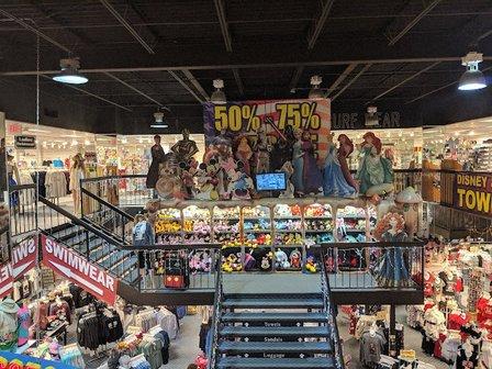 Studio East Gift Shop