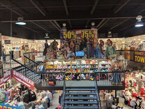 Studio East Gift Shop
