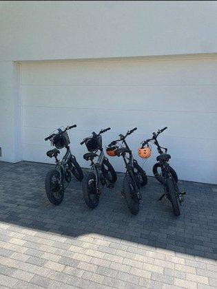 Sunny E-Bike, Scooter & Golf Cart Rental