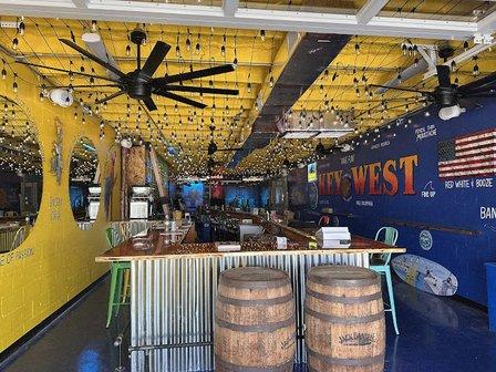 Moondoggy's Saloon & Zuzu's Cocktail Lounge