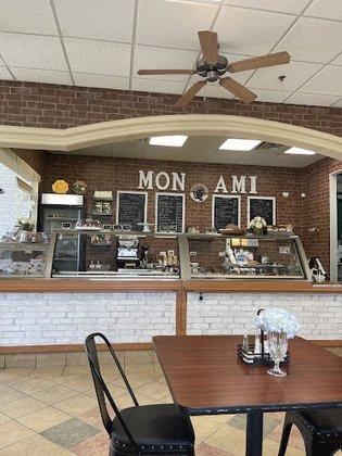 Mon Ami Cafe a European and American Cafe Experience