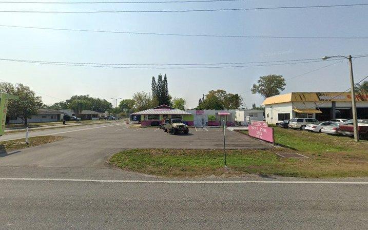 The Yard Sale Shoppe