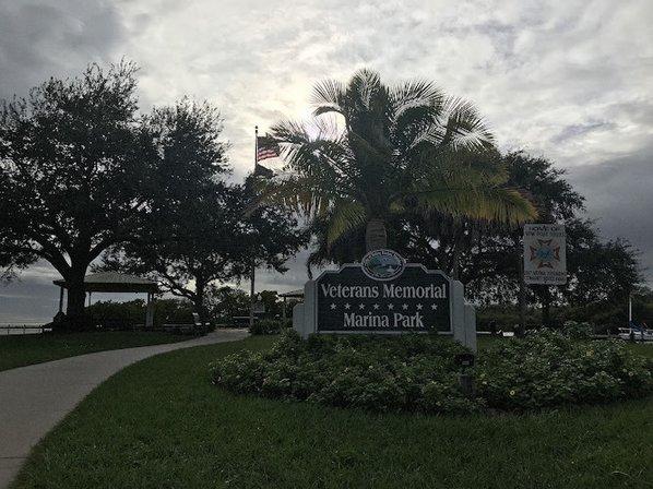 Veterans Memorial Marina Park