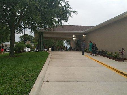 Kingdom Hall of Jehovah's Witnesses--Haines City, H.C. North English, Crystl Lke Spsh, H.C. North Spsh, & H.C. South Spsh