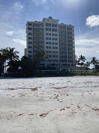 L'Elegance On Lido Beach Condo
