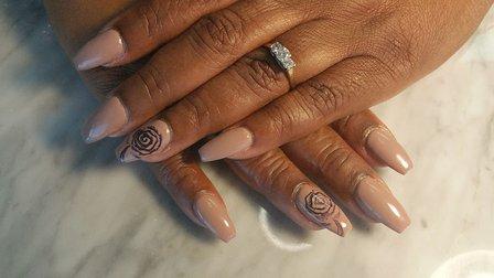 Fanzy Nails (10% Off New Customers)