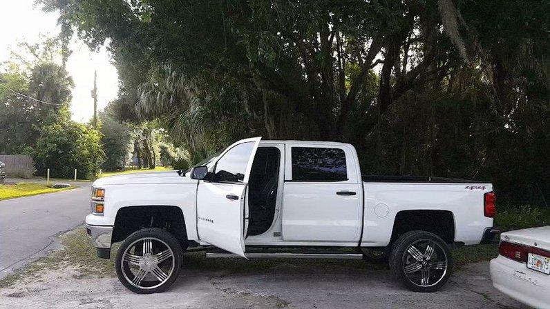 Leons Mobile Detailing And Driveway CLEANING