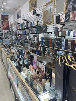 Perfume Plaza