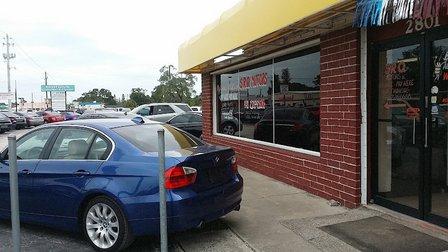 SRQ MOTORS