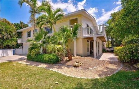 Beach House Real Estate