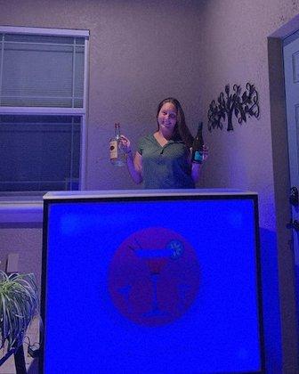 Laura's Event Bar LLC