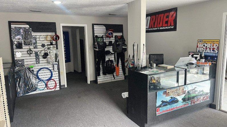 Pinned Up Performance And Repair Inc.