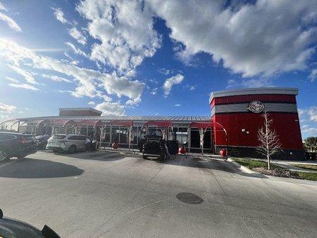 Tommy's Express® Car Wash