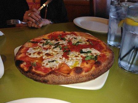 Flippers Pizza - Old Town