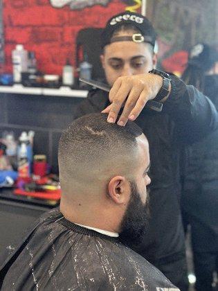 Headlines Barber Shop Bexley