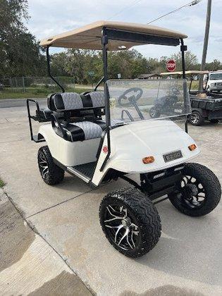 Custom Carts Mobile, LLC