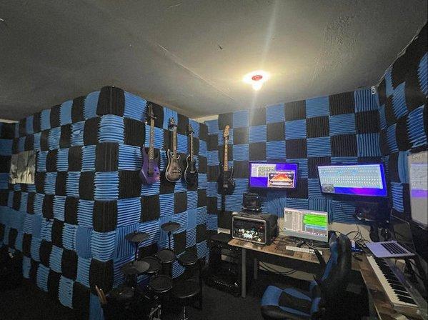 Sirius Music Productions Rehearsal & Recording Studio