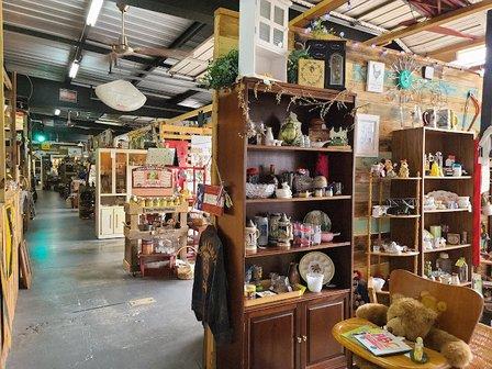Decades Reclaimed Vintage Depot