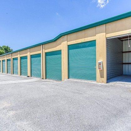 ABCD Econo Storage - Brooksville - Self-Service