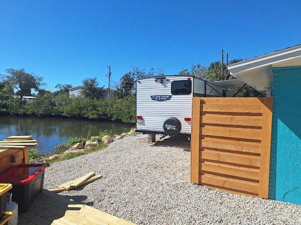 RV Camping RV resort RV lot private fully fenced ( RV Park Brokers )