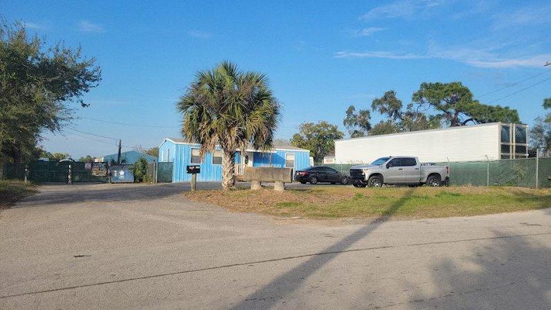 Coastal Car Brokers LLC