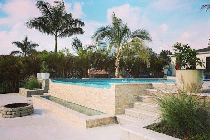 Reef Pools LLC
